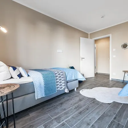 Zweite Heimat- Eg, Infrarotsauna, Grosse Dusche, Terrasse, Blick Auf Hafenbecken Apartment Olpenitz