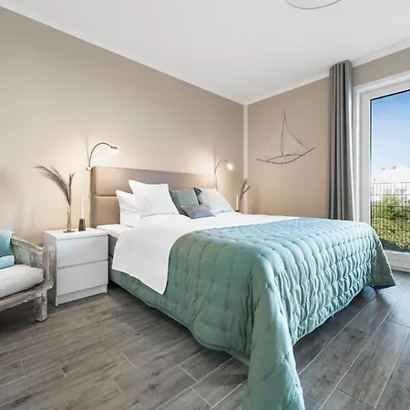 Apartment Zweite Heimat- Eg, Infrarotsauna, Grosse Dusche, Terrasse, Blick Auf Hafenbecken